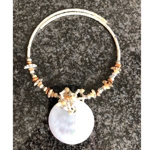 Large Shell Circle Pendant Beaded Choker Style necklace
